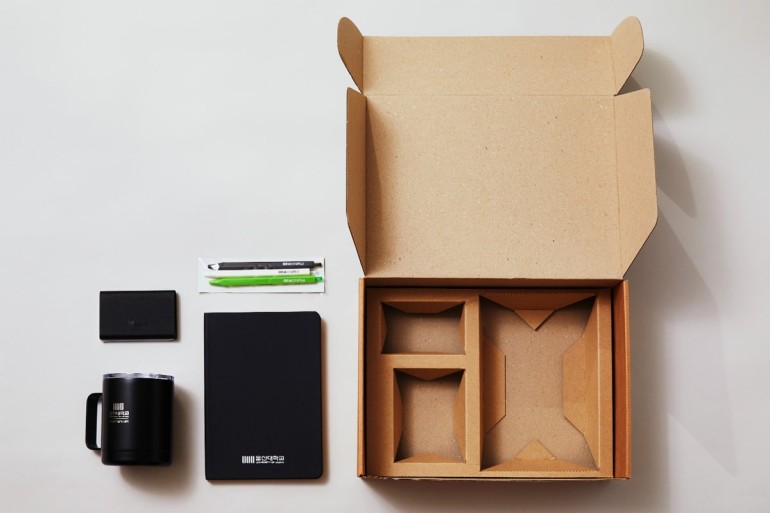 University career center kits