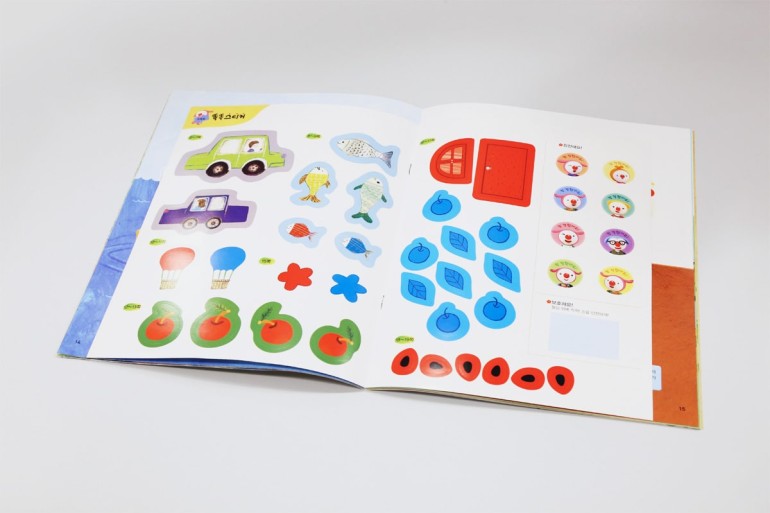 Infant play materials