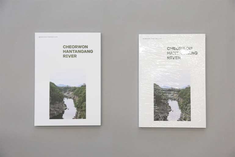 Print Publication Photograph Collection